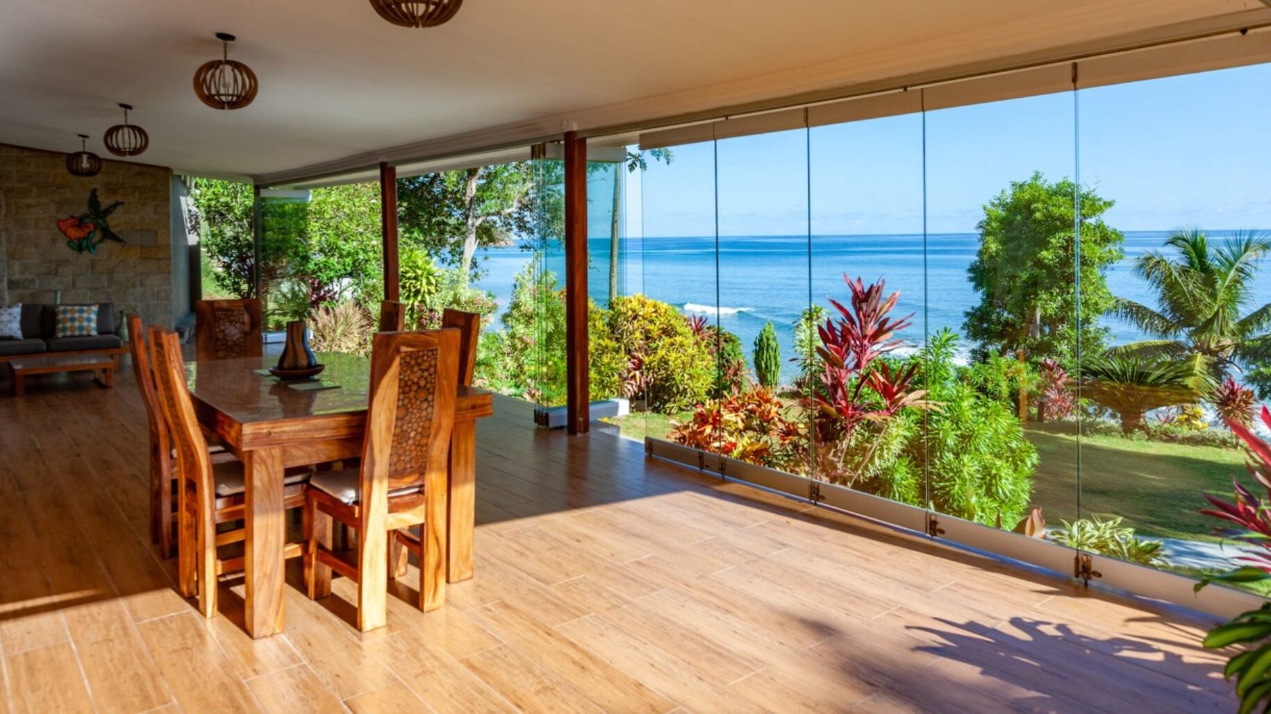 1. Cote_Mer_Villa Large copy